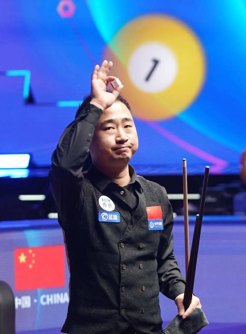 对此感到惋 对此感到惋