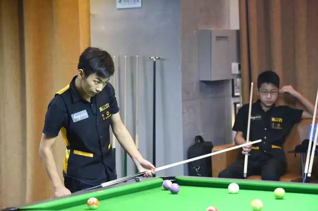 的西班牙 的西班牙