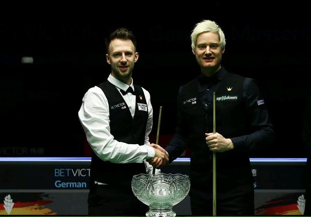 在高压下也 在高压下也